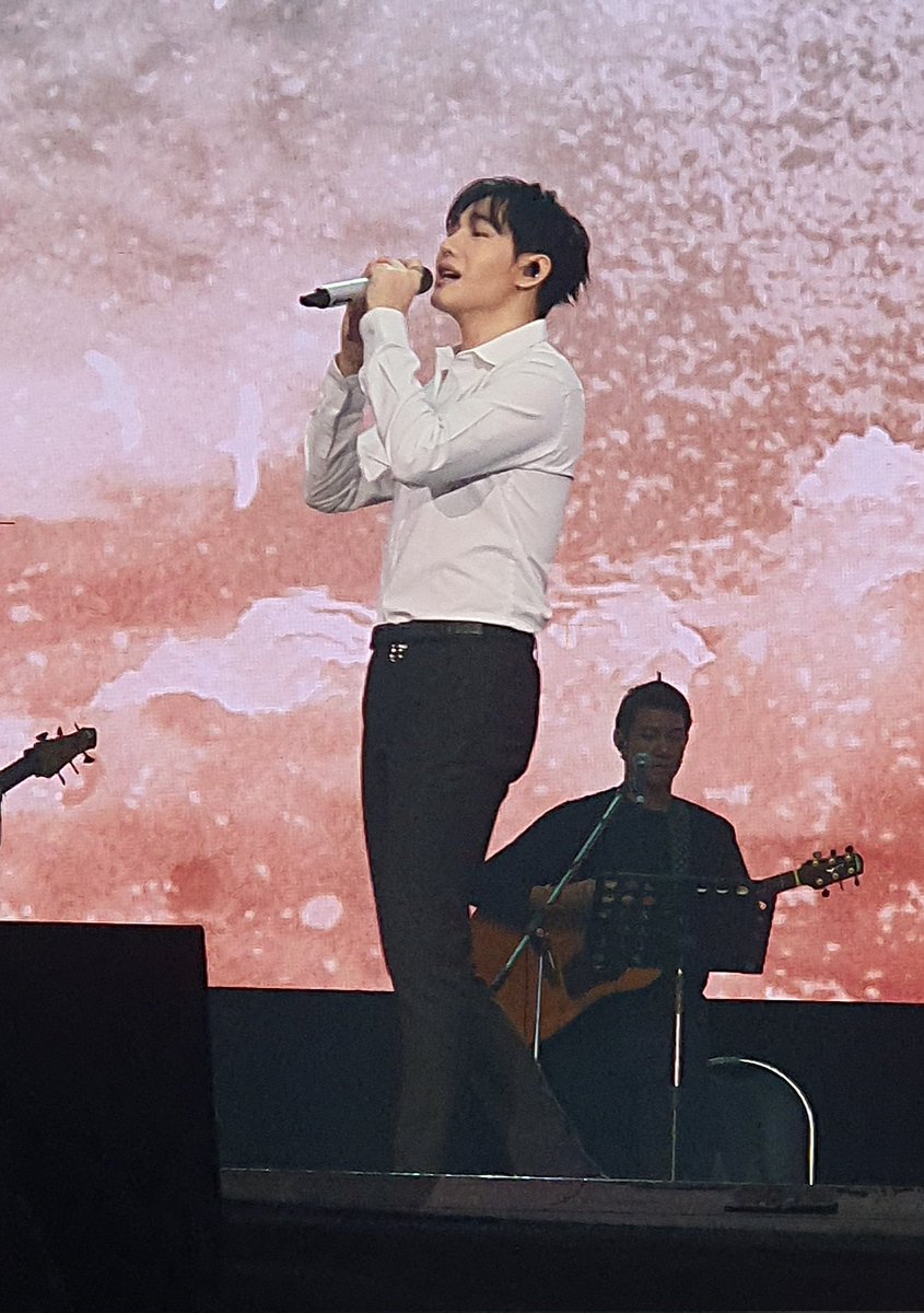paploy702's tweet photo. ใครจะเป็นมัมหมีก็เป็นไปเล้ยยย!!!!!
#TheBreathFanmeet_Day1
#thebreathfanmeet
@peckpalit #เป๊กผลิตโชค #PeckPaLitChoke https://t.co/iC6ZuYxQN2