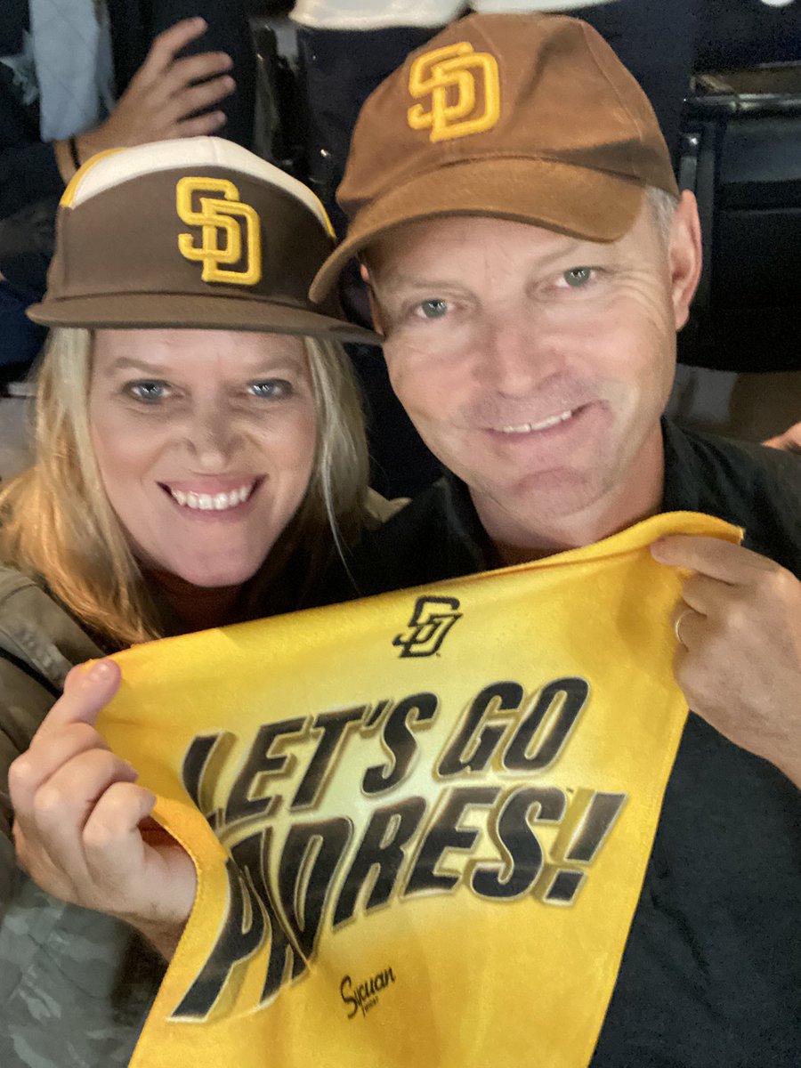 #TimeToShine the Emmes love the Padres!!!