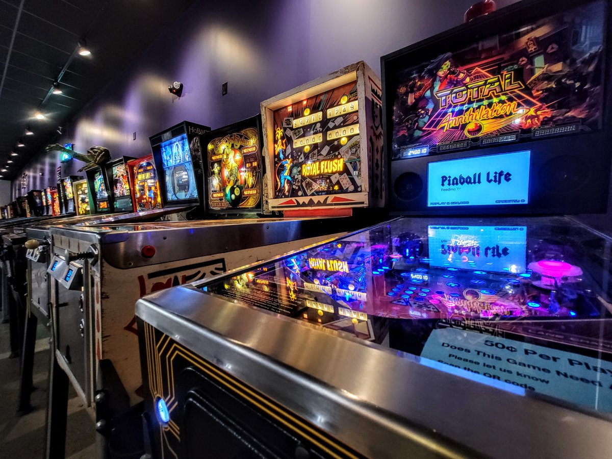 Mad_Pinball's tweet photo. We are ready to see our TNA 2.0! Join us as we will go to Benton, WI and meet the folks behind Spooky Pinball.
This Total Nuclear Annihilation resides at the VUK inside Mom's Organic Market in College Park, MD.
#spooky #TNA #vuk #pinball #GoMad #GetMad #MadPinball https://t.co/kLeFEfBmjZ