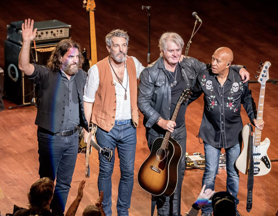 Tom Cochrane tweet media