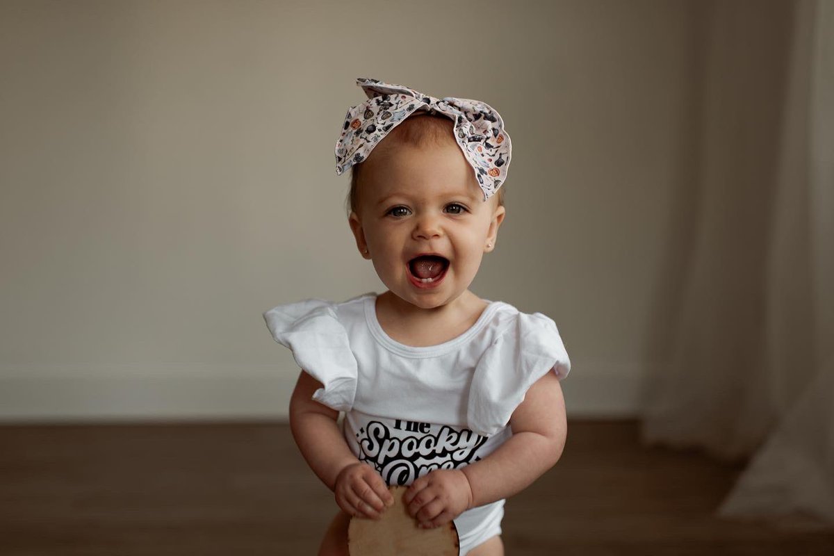_alusardi117's tweet photo. Happy first birthday to my spooky girl 10/13 🖤 https://t.co/yNHrbGQzrG
