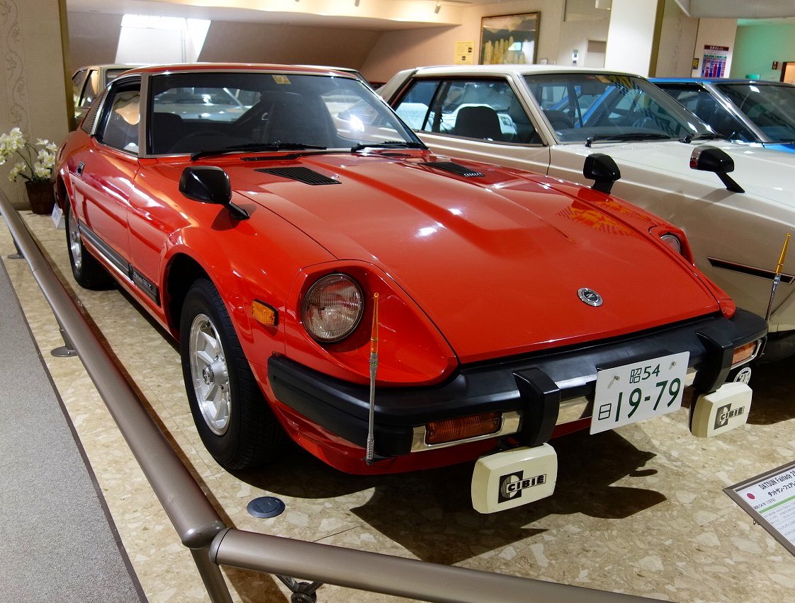 clarez_ch's tweet photo. 続いて、
「ダットサン フェアレディ 280Z」
の別カット!
#車好き #おはようVtubar #こんにちはVtuber #vtuber #クラリゼ #hs130 #フェアレディ #280z #fairlady #fairladyz #フェアレディZ https://t.co/FbTYNZZ3eC