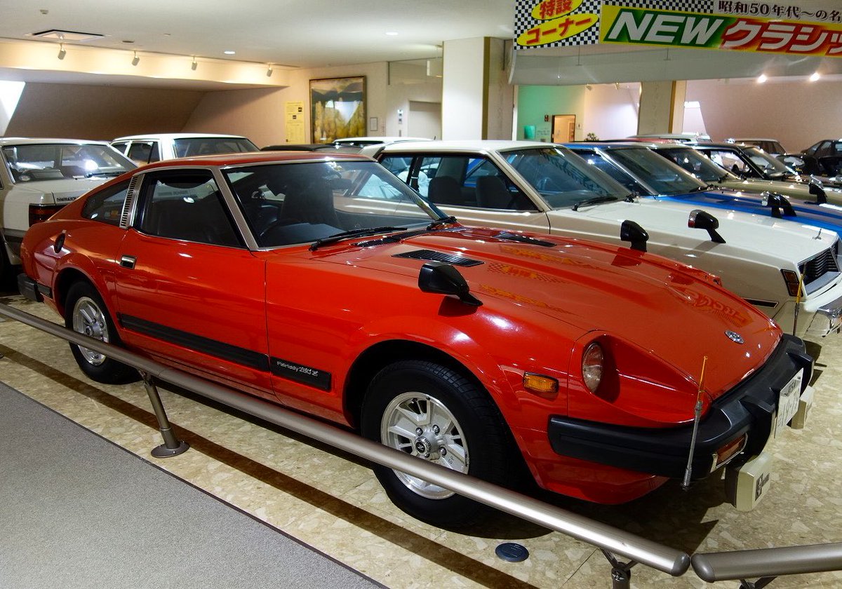 clarez_ch's tweet photo. 続いて、
「ダットサン フェアレディ 280Z」
の別カット!
#車好き #おはようVtubar #こんにちはVtuber #vtuber #クラリゼ #hs130 #フェアレディ #280z #fairlady #fairladyz #フェアレディZ https://t.co/FbTYNZZ3eC