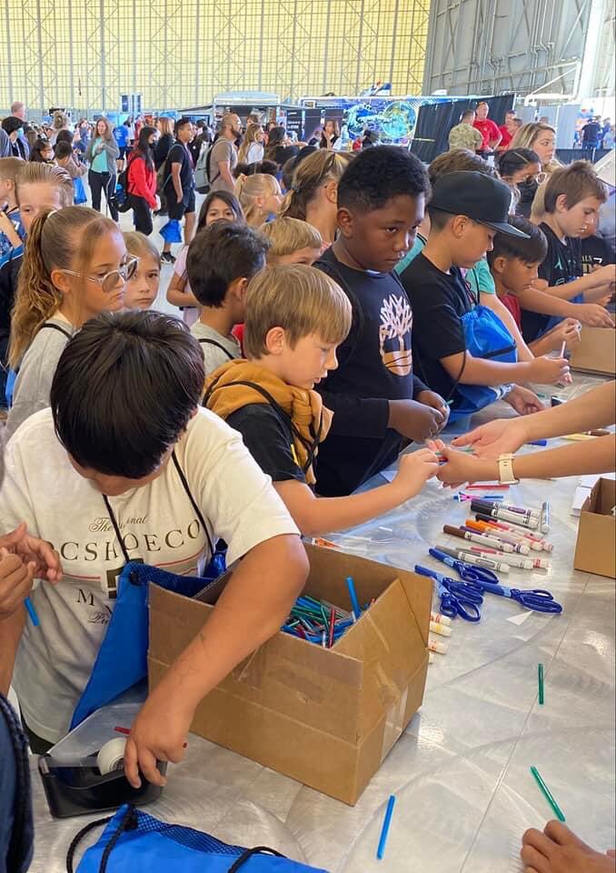 Yermo_Eagles's tweet photo. Our 3rd and 4th graders had a spectacular field trip today to @EdwardsAFB for their Aerospace Valley Open House, Air Show, & STEM Expo. Favorite events included exploring military weapons, STEM activities, and the fly overs. #TheSilverValleyWay #avideagles #fieldtrip #STEM https://t.co/sELmvf2d7d