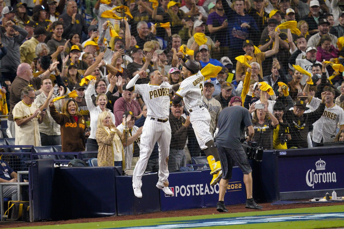 sdut's tweet photo. Here's that Trent Grisham HR in 4 different images by 3 @sdut photographers. @NelCepeda @MegMcLaughlinDA @KCAlfredPhoto https://t.co/6jiYO1mwIP