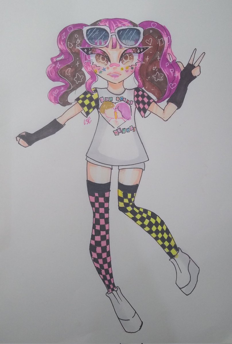 ise_berry's tweet photo. Concept &amp; final result 💖🚕
#DPRinMexico #DPRMexico #DPRMexico #DPRLIVE #dpr #fashion #artwork https://t.co/cD9dAyDNME