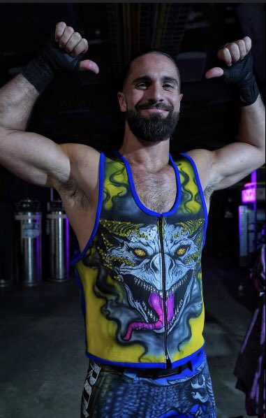 trenard2000's tweet photo. Omg my mind just broke 🤯
3 in the afternoon- @WWERollins
Island of midnight - @realKILLERkross
🍬🍬🍬🍬🍬🍬
#Abarat #Smackdown #BrayWyatt @Windham6 https://t.co/MUEHP6QVjU