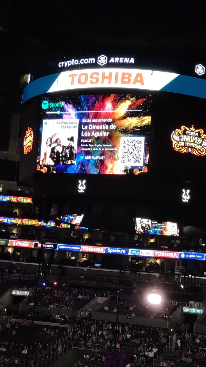 camposafc's tweet photo. @cryptocomarena @PepeAguilar @AngelaAguilar__ @LAguilarOficial I'm here for you 😘😘 https://t.co/Z6XyPrqLeV