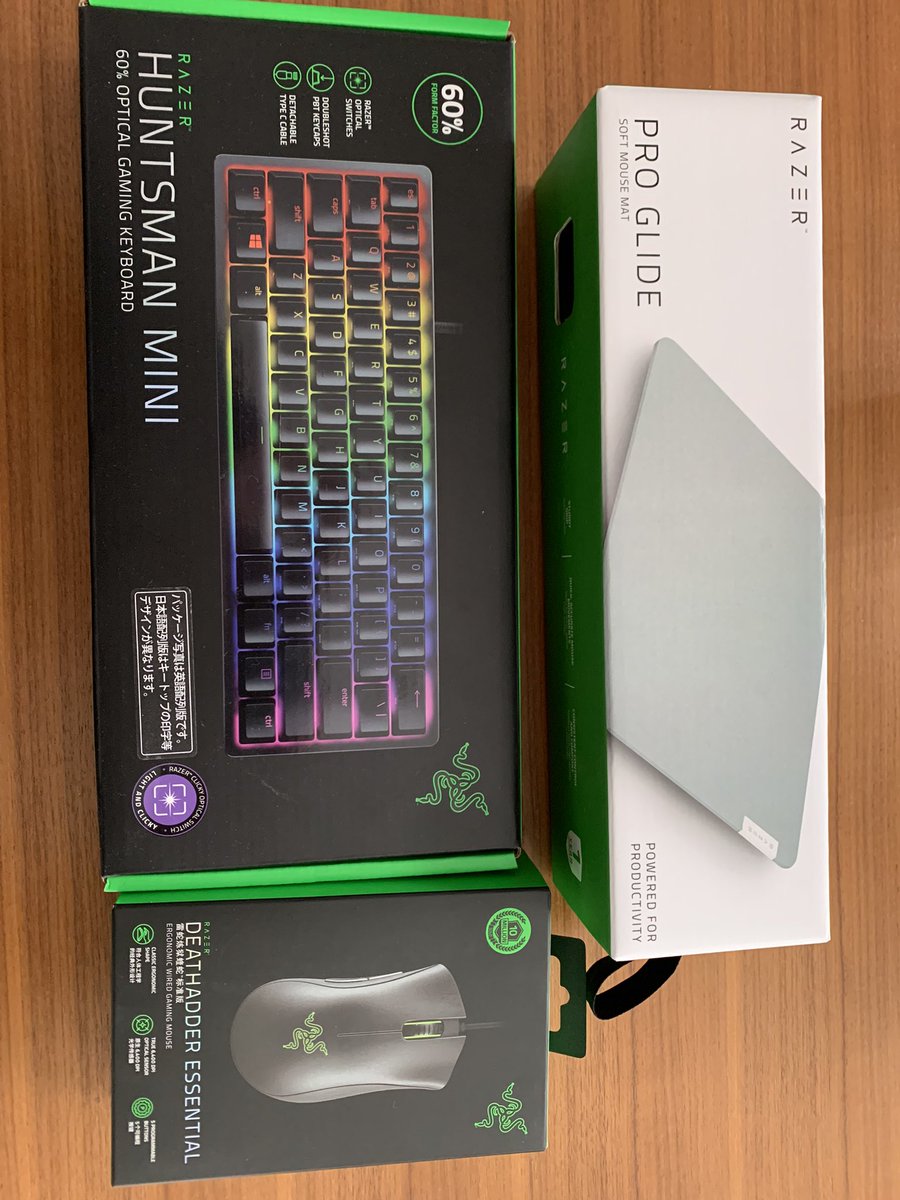 yo_yok2r's tweet photo. #Razer
#RazerHuntsmanmini
#RazerDeathadderEssential
#キーボードマウス
#キーマウデビュー
#初心者
キーマウに興味がありました。
揃えてみたので挑戦してみます😁 https://t.co/Q3g4MtDA0x