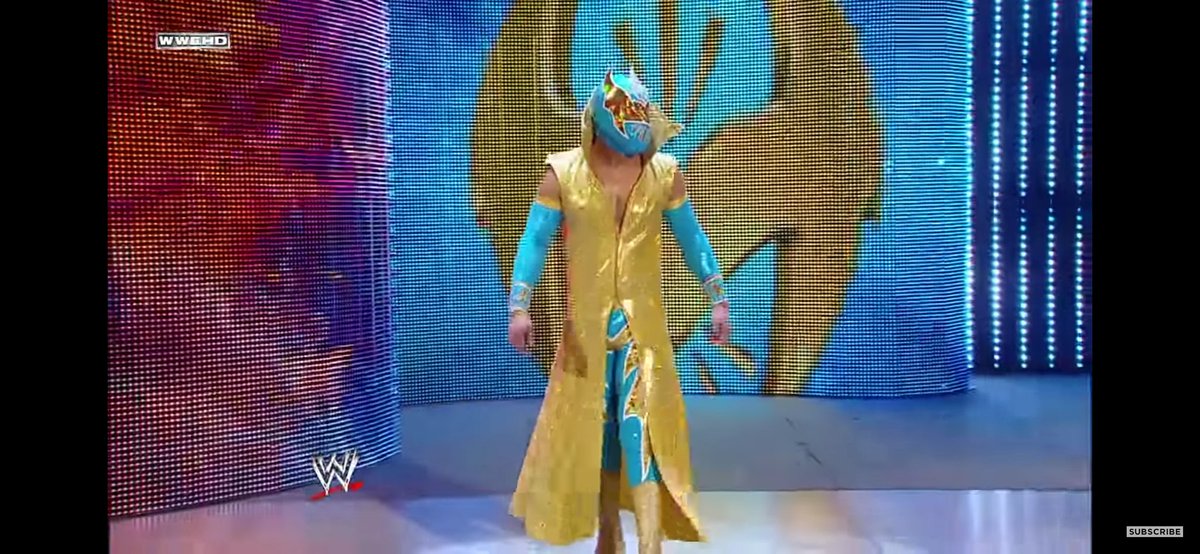 FanDominikMysT's tweet photo. @TripleH hey triple h
get him back without the wwe sin cara 
but let it be the original
the one of 2012
the blue one
i don't hunico 
the original is mystezis
@caristicomx this is the original 
Please please 🙏🙏🙏🙏 https://t.co/qUX8jJxpbg