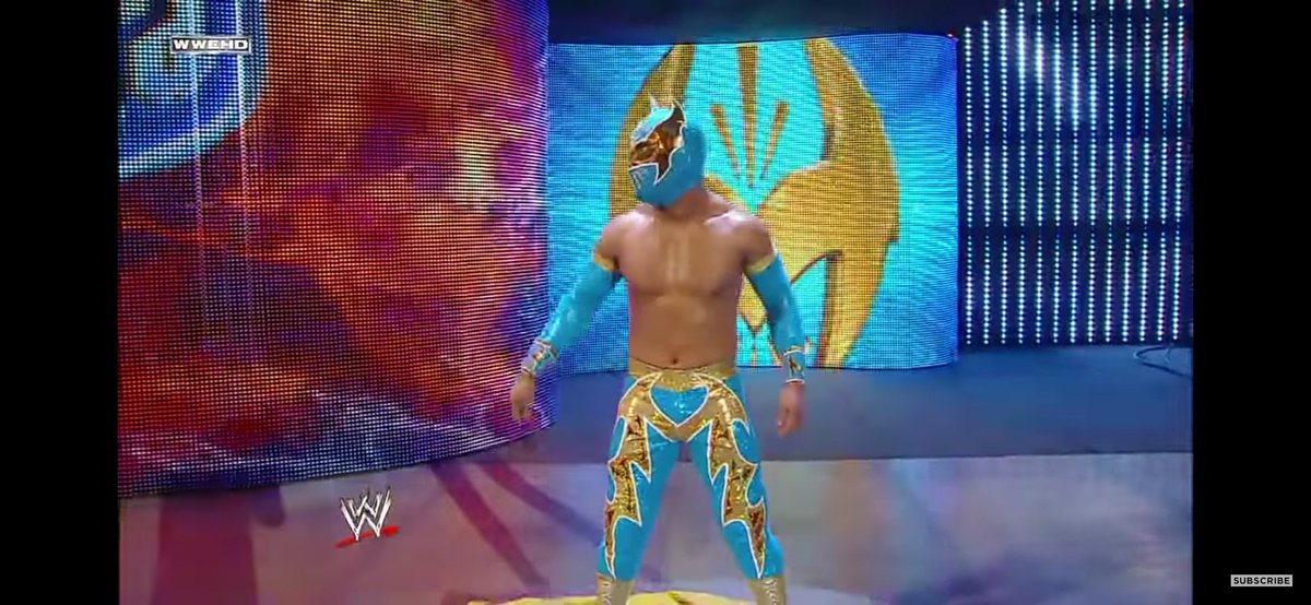 FanDominikMysT's tweet photo. @TripleH hey triple h
get him back without the wwe sin cara 
but let it be the original
the one of 2012
the blue one
i don't hunico 
the original is mystezis
@caristicomx this is the original 
Please please 🙏🙏🙏🙏 https://t.co/qUX8jJxpbg