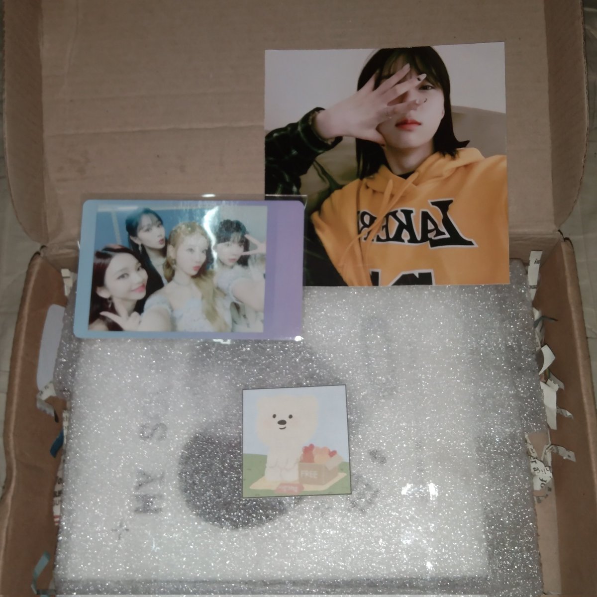 kryspifried's tweet photo. ...💭 #mhreceived

hi po @krnhauls ! thank you so much po sa pa giveaway 🫶🏻 super ganda omg. may bahay na ni minjeong ehehe, thank you so much po !! 

#tykrn https://t.co/UM61sTwz1M
