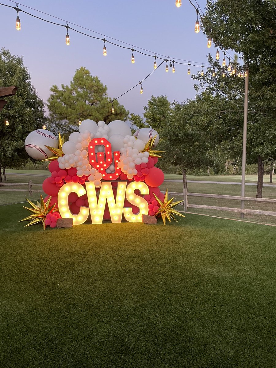 ryankgaines's tweet photo. Great evening celebrating our 11 CWS teams. #Oklahโญ๏ธMAHA https://t.co/lRbmArsSdq