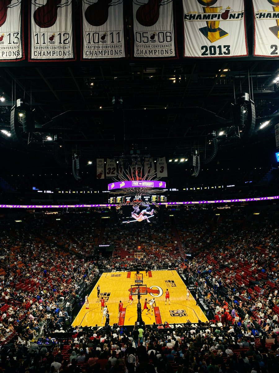 creativesbycel's tweet photo. Super excited to be working with the @MiamiHEAT Sales Academy! #HEATCulture #miamiheat https://t.co/LnlYVjL1k2