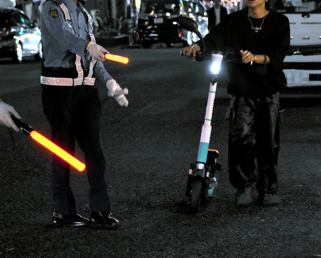 注意して。電動キックボードの飲酒運転取り締まり 酒気検知の男性、不満をあらわにしたが書類送検？