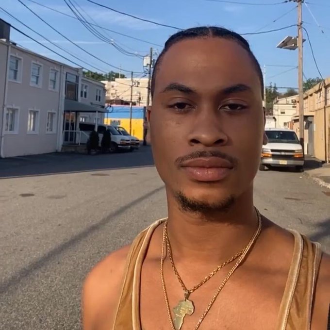 Watch Apu Apustaja's leaked NSFW photo on TwXstars