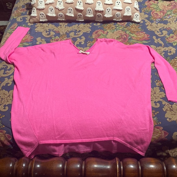 So good I had to share! Check out all the items I'm loving on <a href="/Poshmarkapp/">Poshmark</a> #poshmark #fashion #style #shopmycloset #loft #wayuutribe #hypedunicorn: posh.mk/FxABfRft8tb