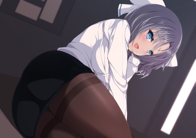 スーツ雪泉ちゃん

#閃乱カグラ #雪泉 