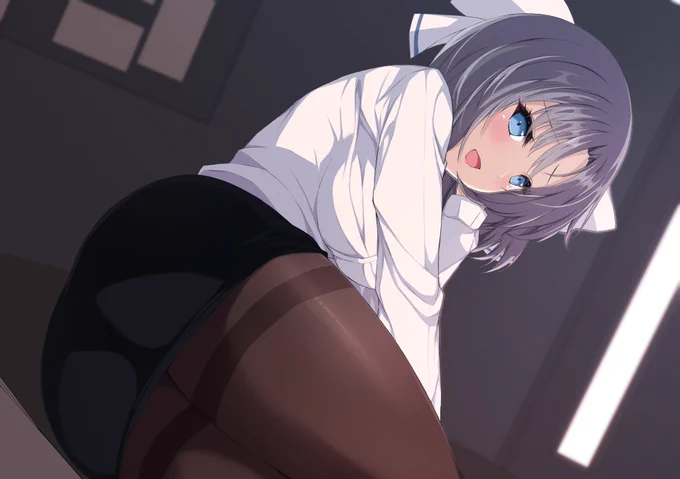 スーツ雪泉ちゃん

#閃乱カグラ #雪泉 