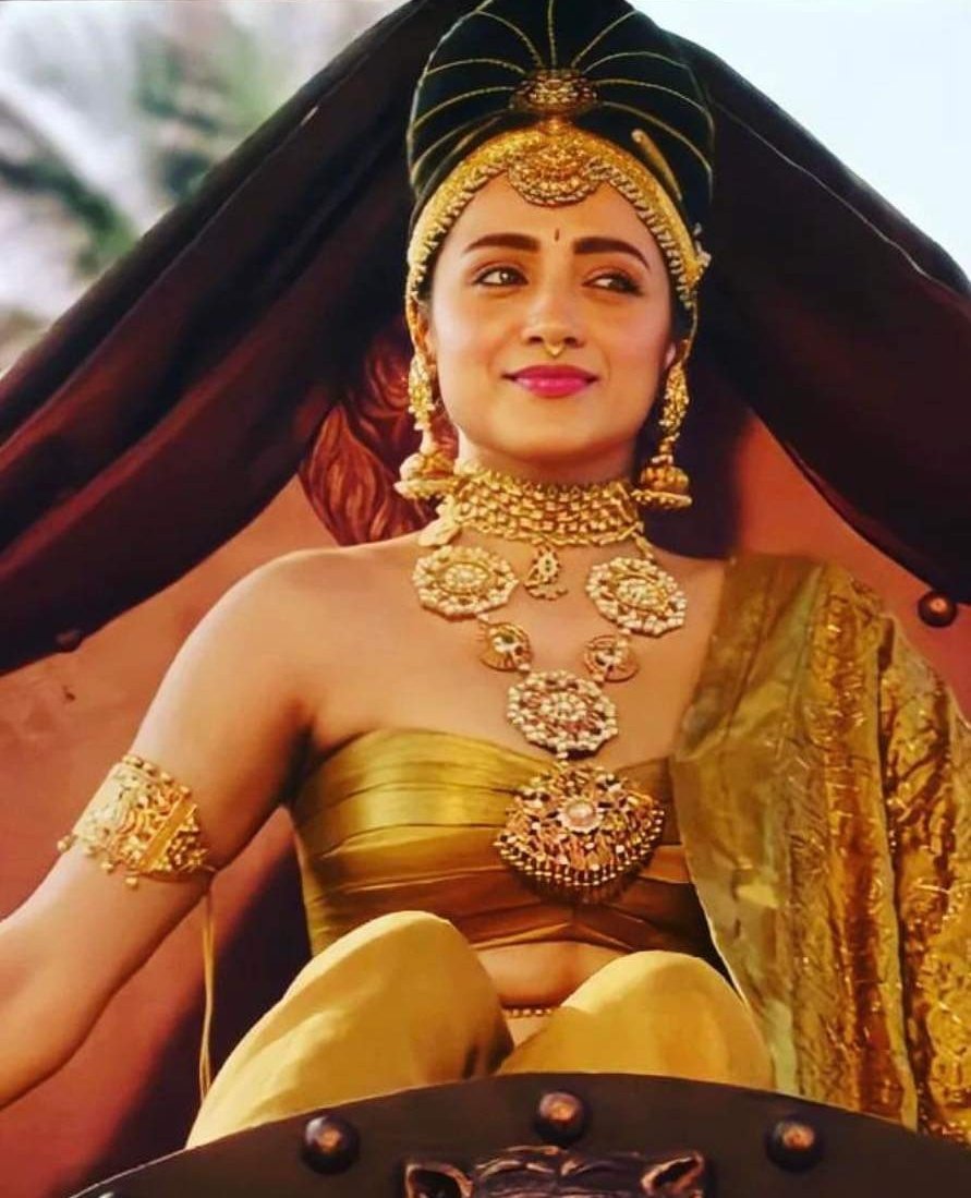 Vani_Trishian's tweet photo. Happy birthday dear @Ayeshagani2 sister🤗🥳 Have a great day. @trishtrashers please wish her♥️ https://t.co/i6A68IGts7