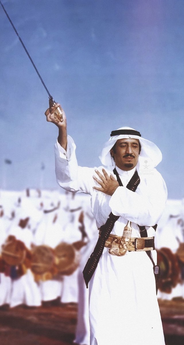 زاوية عِلْم tweet media