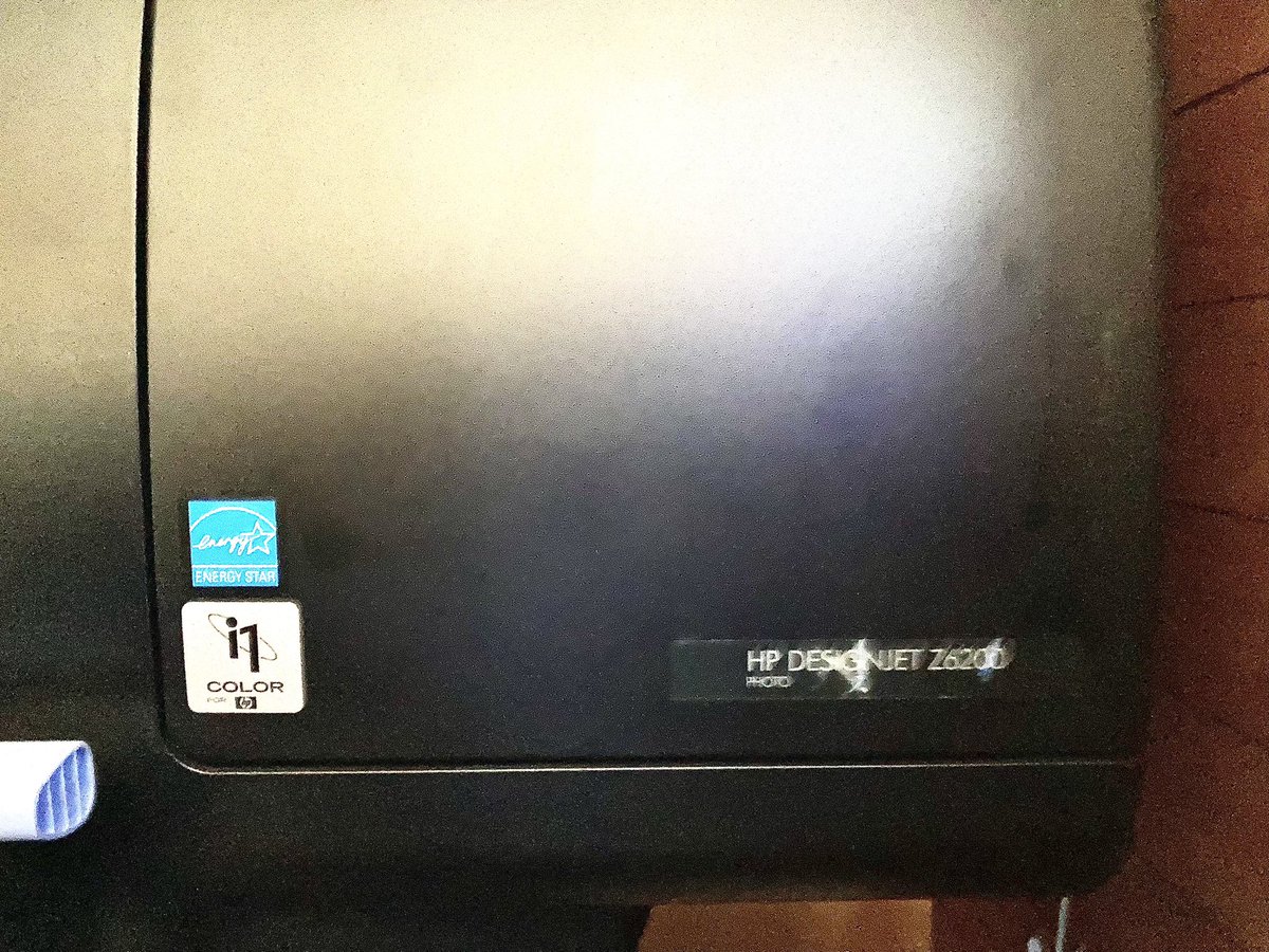 kcat0416's tweet photo. 大判インクジェットプリンター
使わなくなったのでどなたかお使いになりませんか？
hpz6200 42インチです
詳しくはDMで
もう一台Latex 310もあります。 https://t.co/47Ht1ecMyb