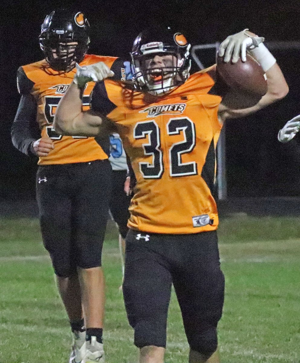 Charles City senior Ethan Peterson celebrates after scoring a 48-yard TD run to put the Comets up for good on way to a 19-6 victory over South Tama — Charles City's 1st win of the season.
…citypress-ia-siteadmin.newsmemory.com/charlescitypre……st-win-of-season/