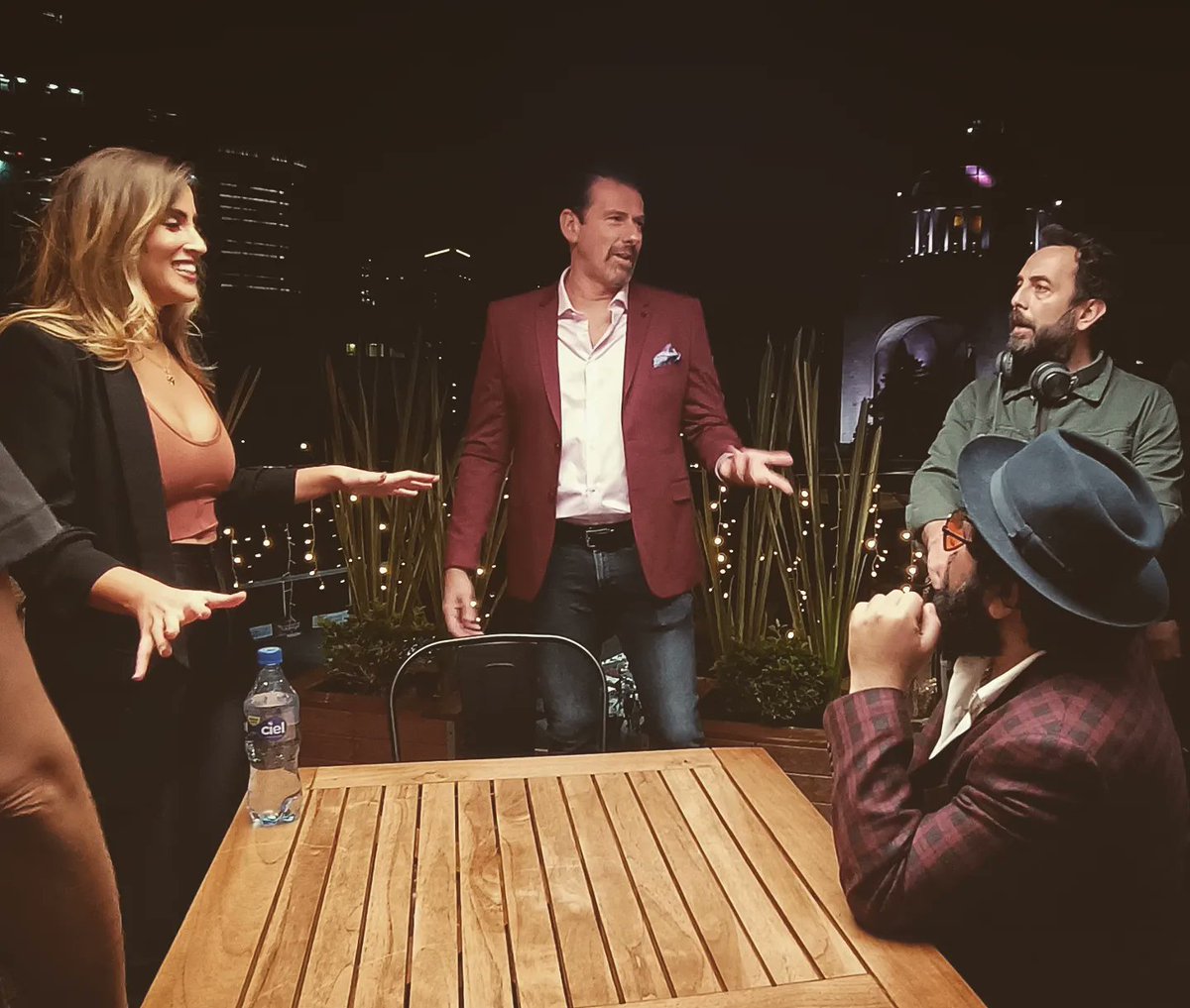 ArturoTay's tweet photo. Una producción de @3Pas_Studios
@EugenioDerbez @Williams_Prod #BenOdell & #Viceral @pablocalasso
Dirigida por @PipeYbarra
Descubre el mundo swinger en la #CDMX
#lanochedeldiablito #nowstreaming #ViXPlus https://t.co/U0125kGmYW