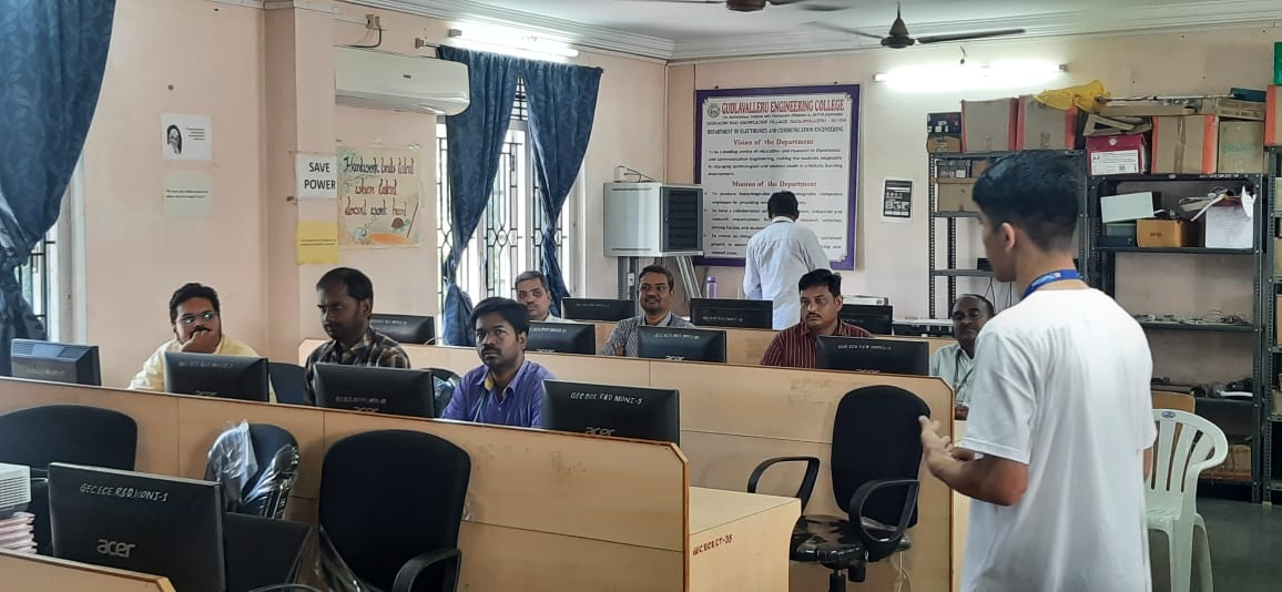 GecGudlavalleru's tweet photo. Dept of #ECE : A Faculty Development Programme (#FDP) on #Network #Simulation with #NetSim Software is arranged on 13-14 Oct ’22 in #SRGEC (#SRGECGudlavalleru) (#GECGudlavalleru). Hands-on sessions were arranged in R&D Centre, ECE. https://t.co/lv4WgyY6lR