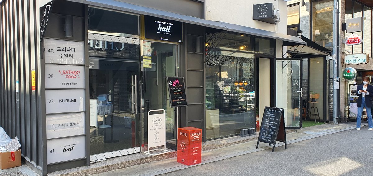 하프~  3시까지 잊지 않았죠?
여기로 오면되요~ 

#PRITTIG #프리티지 #LOVETAKER #러브테이커 #예량 #사랑 #소정 #지영 #YERYANG #SARANG #SOJEONG #JIYOUNG