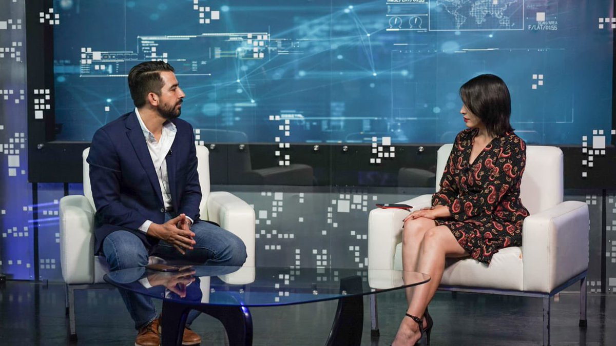 RubenGuajardoB's tweet photo. Hace unos momentos estuvimos al aire con Paulina de @NOTICIEROS7 charlando sobre el nuevo trabajo legislativo que estamos laborando a raíz de las visitas al #Dtto2.
⬇️ Aquí les dejo la entrevista completa⬇️
https://t.co/fn1hRlz9Br https://t.co/cnBDWBwlWl