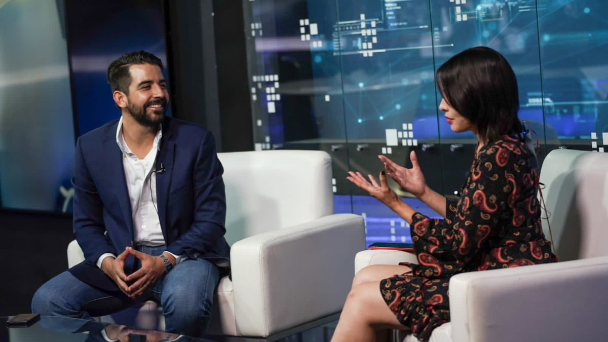 RubenGuajardoB's tweet photo. Hace unos momentos estuvimos al aire con Paulina de @NOTICIEROS7 charlando sobre el nuevo trabajo legislativo que estamos laborando a raíz de las visitas al #Dtto2.
⬇️ Aquí les dejo la entrevista completa⬇️
https://t.co/fn1hRlz9Br https://t.co/cnBDWBwlWl
