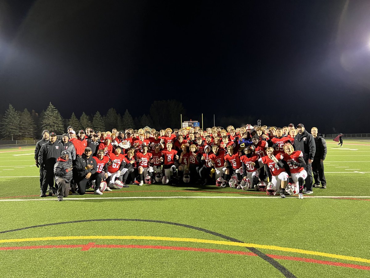 Mr_C_SAHS's tweet photo. Siri, play 3 Peat by Lil Wayne. Proud of these boys for their effort this season. Let’s keep this momentum rolling! #ConferenceChamps  🔴⚫️ https://t.co/xm2305qXNO