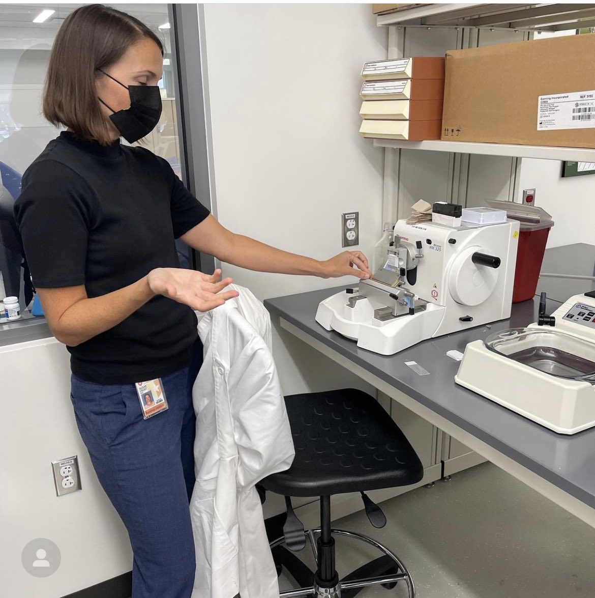 KristopheDiaz's tweet photo. Great seeing this @helloNeuroWomen post!
#WINterns visiting the lab of @bess_frost
it’s a privilege to support this growing organization as a board member!
“Talent is not gendered. Opportunity shouldn’t be” @UTHealthSA https://t.co/bBFP6Nk1qw