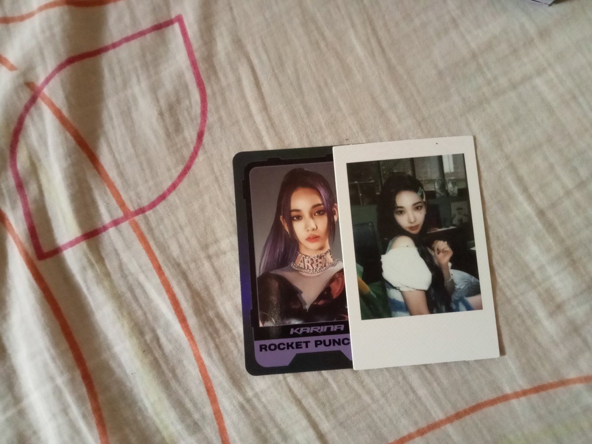 arkjjsun's tweet photo. wts lfb aespa ph

karina rw pola &amp; karina kwangya ar card
- 150(set not ea)
DO NOT CLAIM IF SENSITIVE TO MARKS
PAYO
STRICTLY SOLD AS SET
mop: gcash
mod: ggx direct
📍: bongabon n.e https://t.co/YaTQFNRJPk