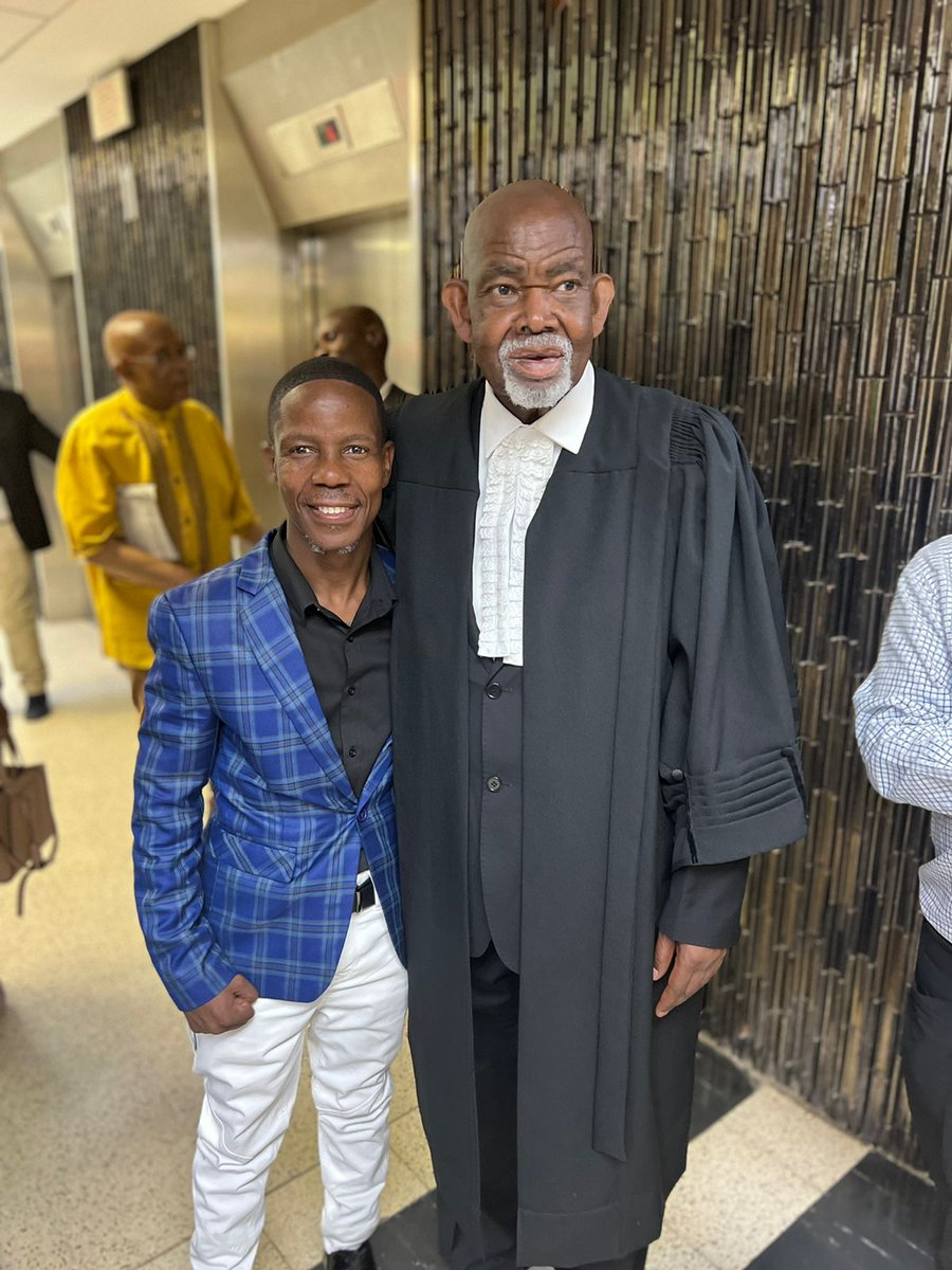 molemoz's tweet photo. You are now col adv Dhlamini , congratulations been admitted.  Your childhood dream has come true . Thank you for helping a lot of ppl in your life. https://t.co/PFhmptiPJU