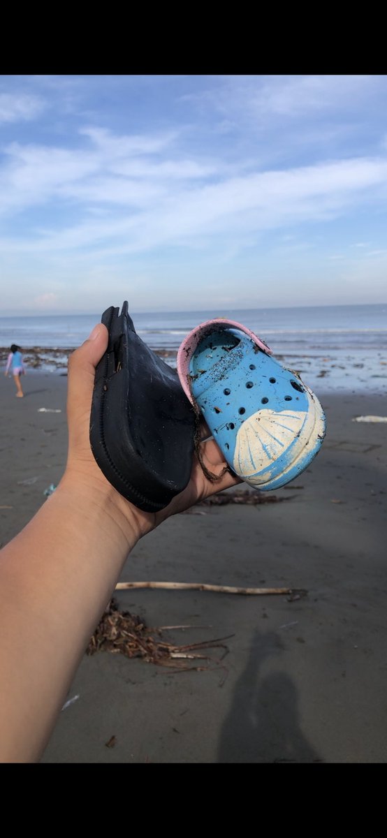Remorotempes's tweet photo. A great way to start your weekend 🏖️🗑️🚮

Lumbocan Team from @beach_token, collected 230 KG of plastic and waste 💯

Follow to support 🔗
#Dogood #Beachaction #Beachcleanup #Climateaction
#Beach #oceanplastics https://t.co/O3v3zm4TLF