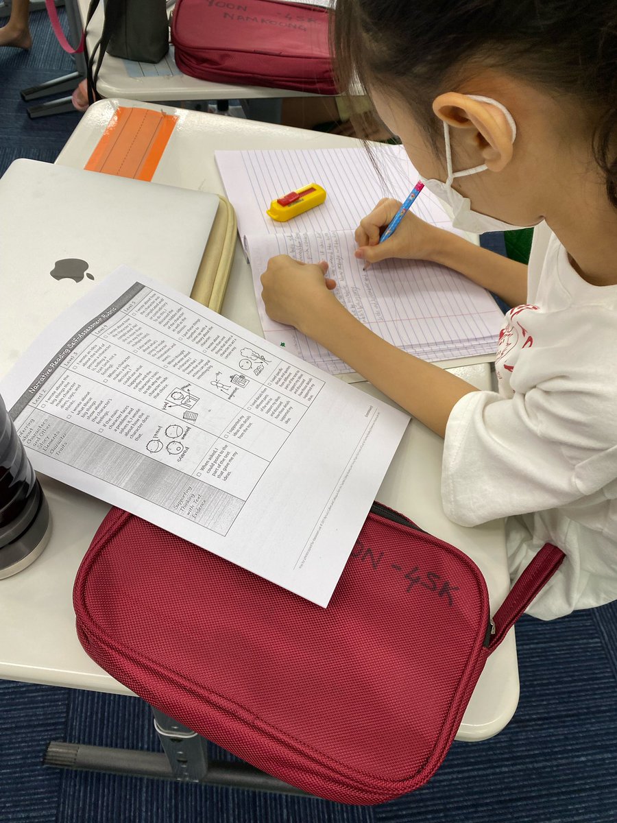 SruthiKrish92's tweet photo. G4 highlights this week - being grateful for the people who keep us positive, welcoming India month in beautiful Indian wear, supporting Raptors during ASIAC & using rubrics to evaluate our understanding of character traits/change & theme.
#AISCElementary #AISCGrade4 @AISChennai https://t.co/rRwmHngPrb