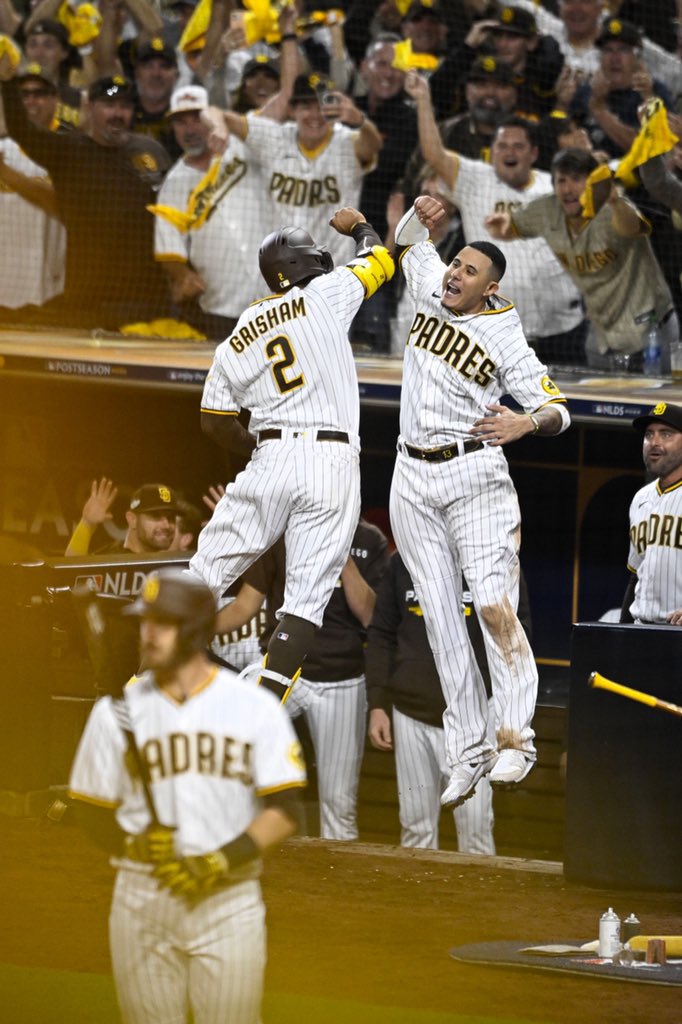 B/R Walk-Off tweet media