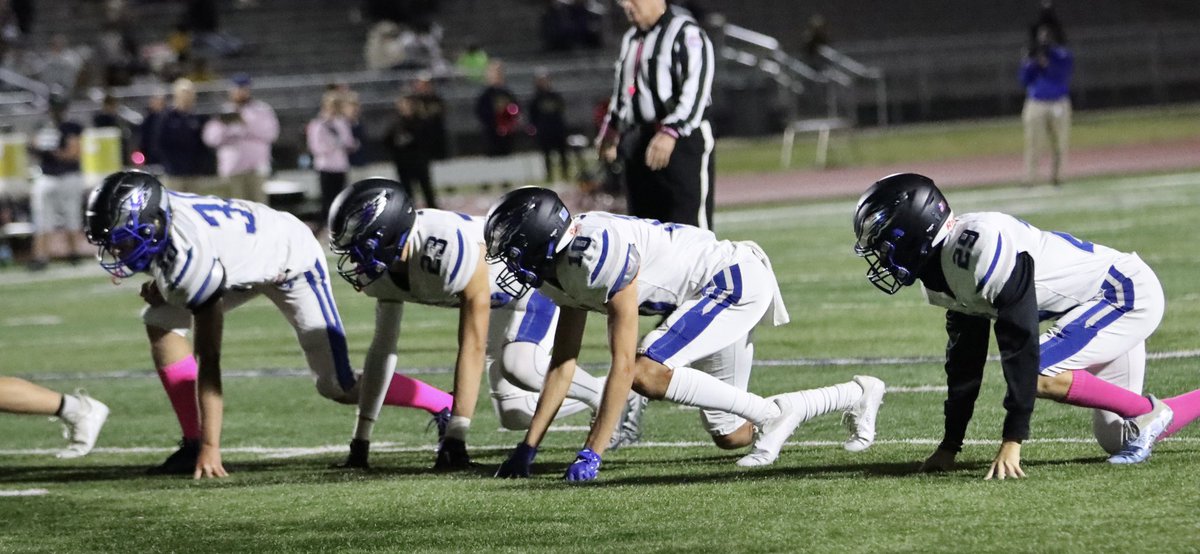 saltyphotos's tweet photo. Defense @GVHSYearbook @GVEagleFootball @GVHSEagleMedia @GVHSActivities https://t.co/sCOuztgm2H