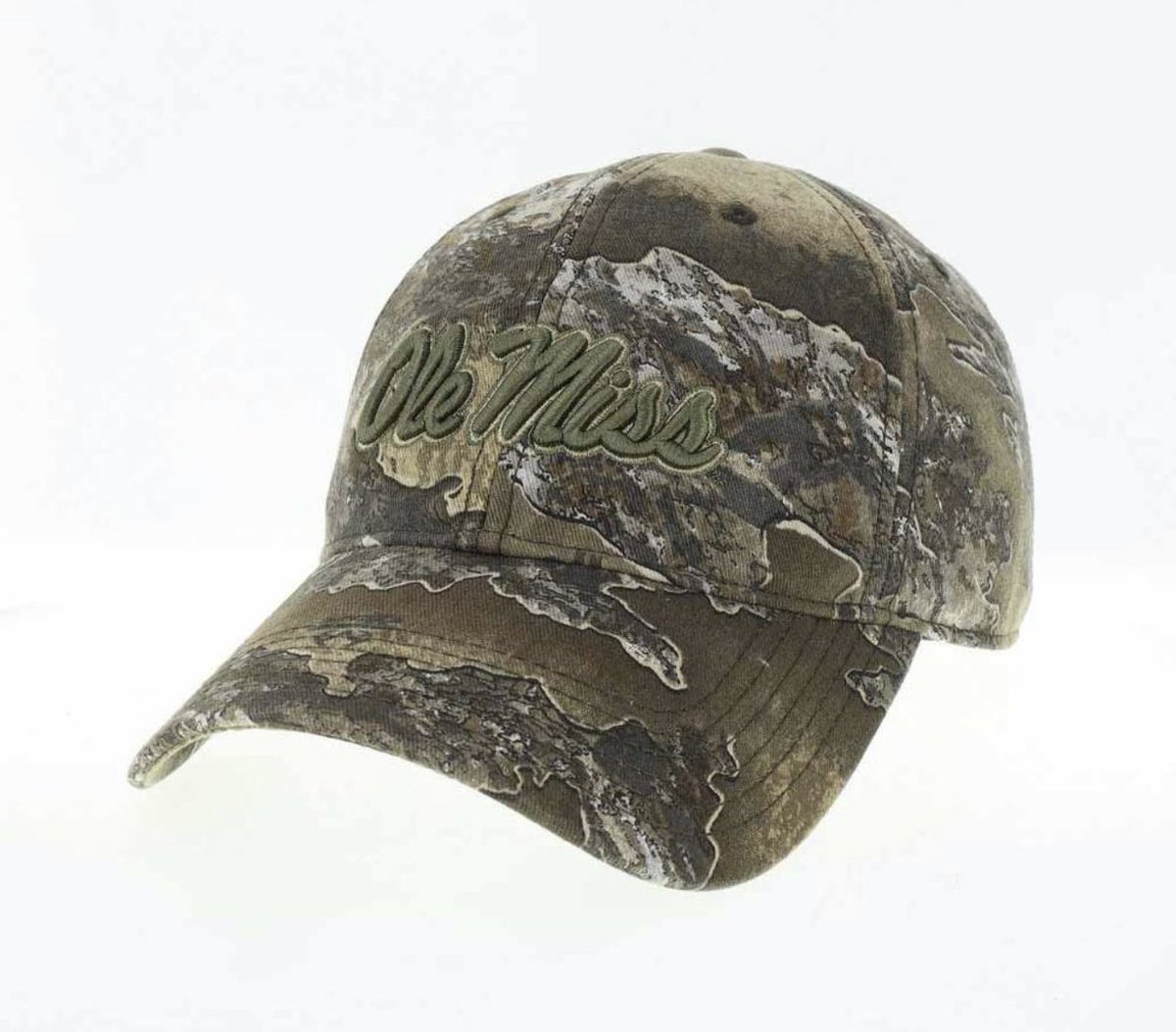 New Ole Miss Realtree Excape hats. Available here ⤵️ rebelrags.net/shop/ole-miss-…