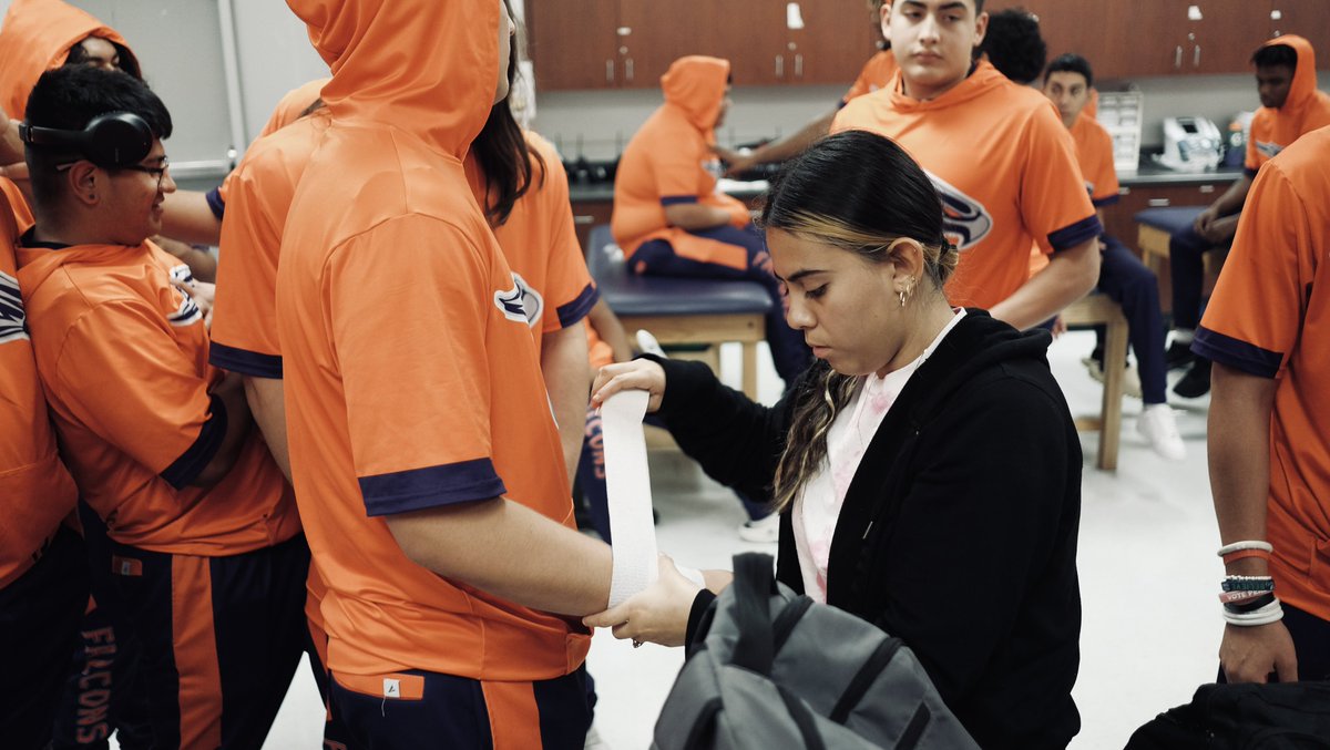 EastlakeATs's tweet photo. Tough district loss today against Franklin. Here are a few scenes from tonights game! I appreciate the time and dedication they have shown over fall intersession. Lets end this season with a bang! #dripoverskill #eastlake #falcons #whoo #athletictrainingstudent #time2shine https://t.co/Qx5BMQl27b