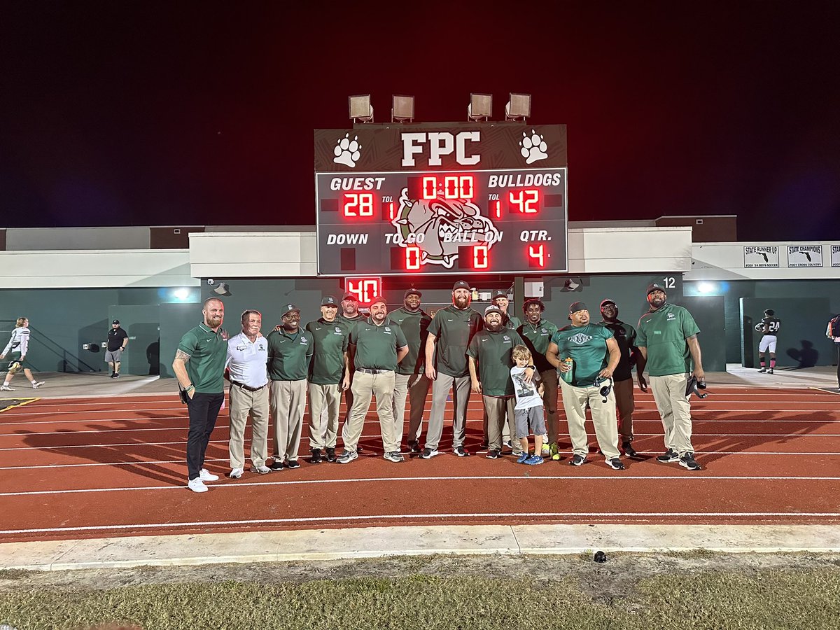 jon_kendrick's tweet photo. So happy for our boys @FPCHSFootball for earning the District Championship tonight!!! Hard fought game and a great all around team win!! #FPCPride #ProudCoach https://t.co/E11qoEqWV1