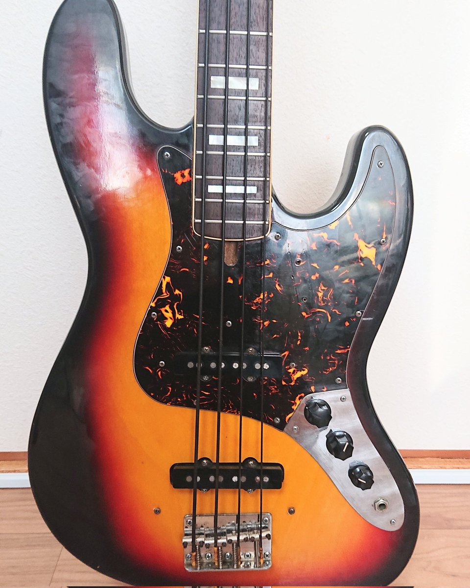 hinata_bass2008 tweet picture