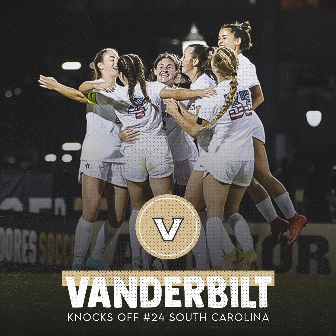 SEC's tweet image. ⚓️⬇️

@VandySoccer picks up a huge league W over No. 24 South Carolina, 2-1!

#SECSOC x #ItJustMeansMore