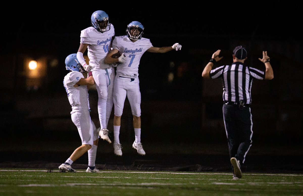 Ben Lonergan (@lonerganphoto) on Twitter photo The @GoMillers2022 defeated <a href="/WHS_FB/">Willamette High School Football Team</a> 42-34 at Willamette High School in Eugene.
#opreps #osaafootball <a href="/OSAASports/">OSAA</a> <a href="/registerguard/">The Register-Guard</a> The @GoMillers2022 defeated <a href="/WHS_FB/">Willamette High School Football Team</a> 42-34 at Willamette High School in Eugene.
#opreps #osaafootball <a href="/OSAASports/">OSAA</a> <a href="/registerguard/">The Register-Guard</a>