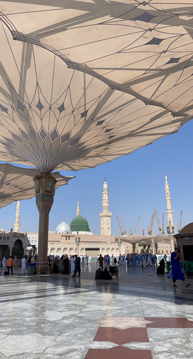 FizzaRizvi92's tweet photo. Duniya ki har fiza mein ujala Rasool(SAW) ka,

Ye saari Qainaat hai sadqa Rasool(SAW) ka. 
#ProphetForUnity #ProphetForAll https://t.co/jVGKK2FQtu