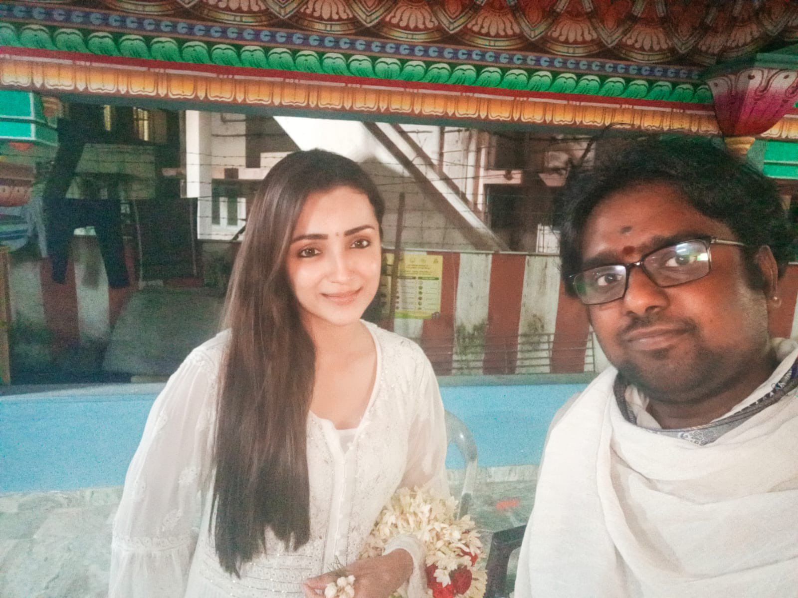 FfFhMpoaAAUnNPI?format=jpg&name=large