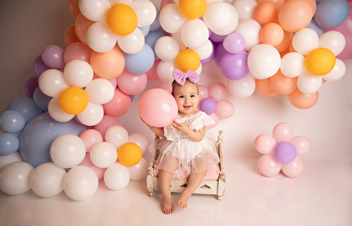 Madelynn Jade turns 1 today! Oh how I wish I could slow down time 🤍🫶🏼