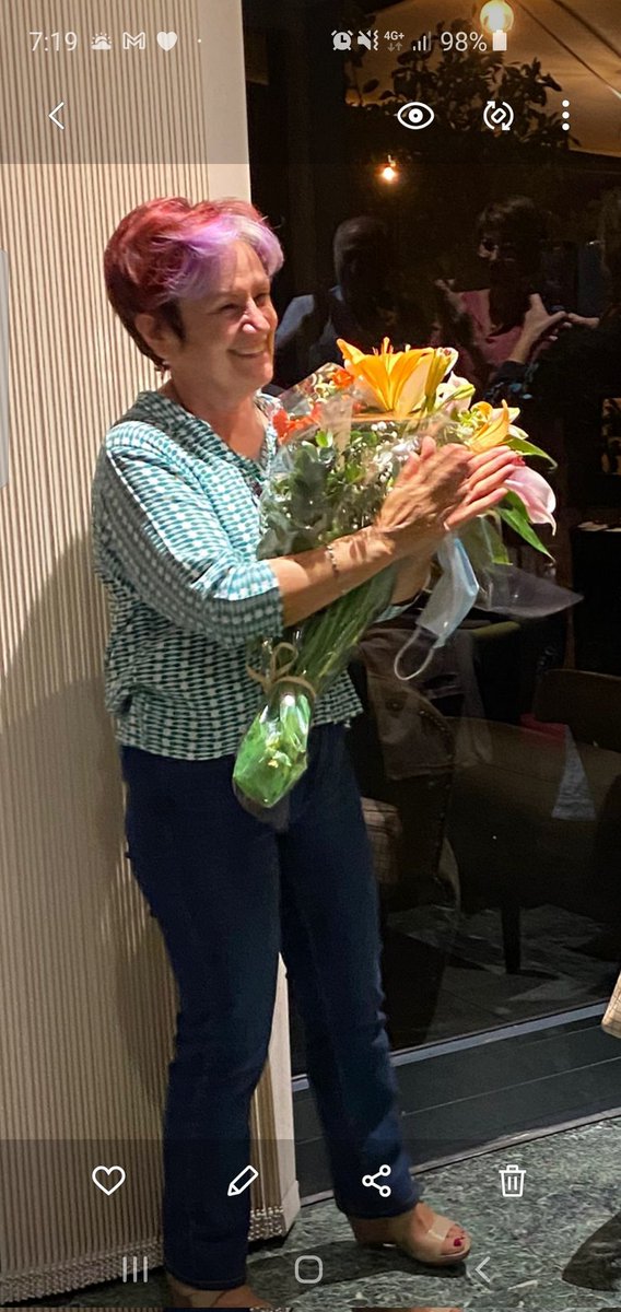 ¡Muchas gracias @payajusta por tu tiempo y dedicación de todos estos años! ¡Gran profesional y, excelente persona! ¡Has dejado un gran camino en #eTwinning que hay que continuar, especialmente en FP! ¡Disfruta de esta nueva etapa! #eTembajada9 <a href="/eTwinning_es/">eTwinning España</a>